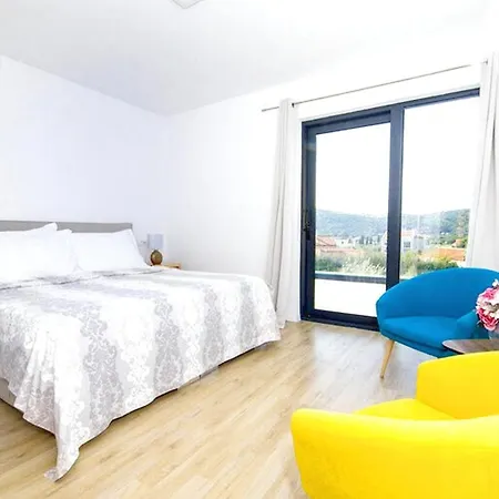 Modern Elegant Apartament